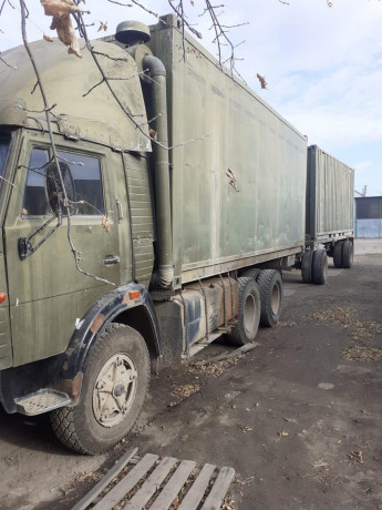 prodaiu-kamaz-s-pricepom-big-1