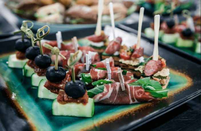 keitering-v-moskve-i-podmoskove-zakazat-po-nizkoi-cene-s-dostavkoi-big-1