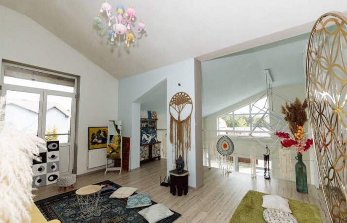 retritnyi-centr-v-podmoskove-retrit-na-vyxodnye-v-zagorodnom-osobniake-big-3